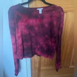 Arizona Jean Company - red and black tie dyed cropped sweater